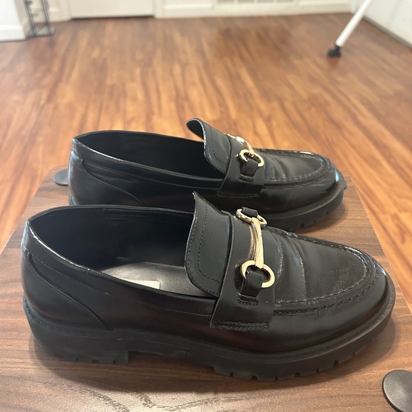 Sold - Picture 2 of 4